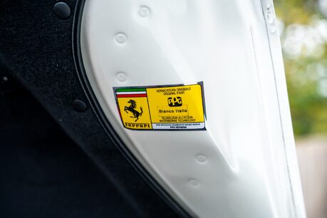 Ferrari F12 Berlinetta GREAT EXAMPLE. BIANCO ITALIA PAINTWORK. CARBON FIBRE INTERIOR. 7