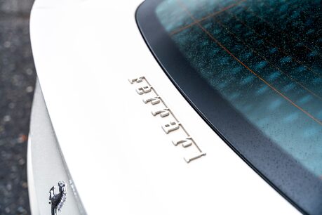 Ferrari F12 Berlinetta GREAT EXAMPLE. BIANCO ITALIA PAINTWORK. CARBON FIBRE INTERIOR. 6