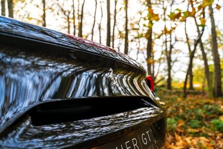 Ferrari 488 SPIDER. CARBON INTERIOR. PASSENGER DISPLAY. LIFT. CARPLAY. FRONT END PPF. 7