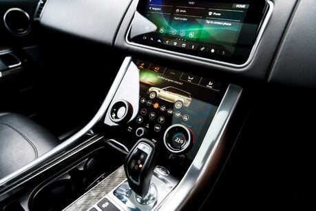 Land Rover Range Rover Sport SVR CARBON EDITION. HUGE SPEC. HEATED & COOLED SEATS. HUD. PANO ROOF. 15