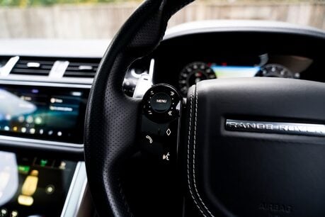 Land Rover Range Rover Sport SVR CARBON EDITION. HUGE SPEC. HEATED & COOLED SEATS. HUD. PANO ROOF. 20