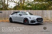 Audi RS4 AVANT QUATTRO CARBON BLACK. PANORAMIC ROOF. B&O. COMFORT AND SOUND PACK. 