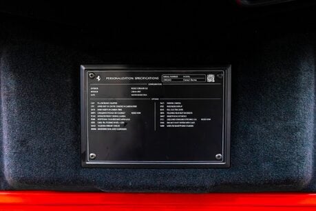 Ferrari Roma WARRANTY. PASSENGER DISPLAY. CARBON STEERING WHEEL. MAGNERIDE SUSPENSION. 27