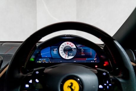 Ferrari Roma WARRANTY. PASSENGER DISPLAY. CARBON STEERING WHEEL. MAGNERIDE SUSPENSION. 30