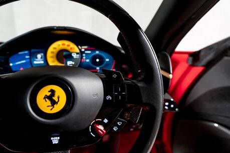 Ferrari Roma WARRANTY. PASSENGER DISPLAY. CARBON STEERING WHEEL. MAGNERIDE SUSPENSION. 33
