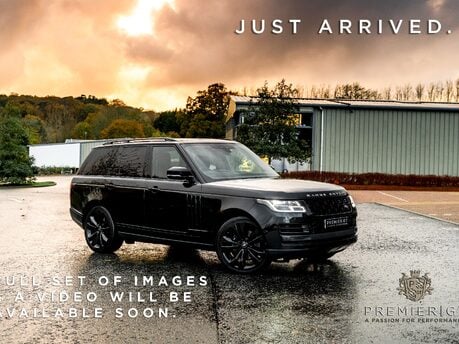 Land Rover Range Rover SV AUTOBIOGRAPHY DYNAMIC BLACK. H,C & M SEATS. REAR ENTERTAINMENT. PANO ROOF. 