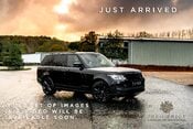Land Rover Range Rover SV AUTOBIOGRAPHY DYNAMIC BLACK. H,C & M SEATS. REAR ENTERTAINMENT. PANO ROOF.