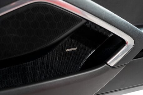 Porsche 911 CARRERA 4S. MANUAL. HEATED SEATS. BOSE. SPORT EXHAUST 40