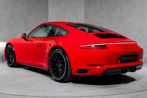 Porsche 911 CARRERA 4S. MANUAL. HEATED SEATS. BOSE. SPORT EXHAUST 1