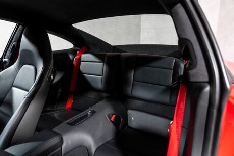 Porsche 911 CARRERA 4S. MANUAL. HEATED SEATS. BOSE. SPORT EXHAUST 18