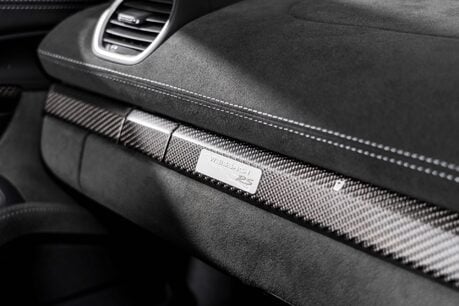 Porsche 718 SPYDER RS PDK. WEISSACH PACKAGE. CERAMIC BRAKES. LIFT. BOSE. 43