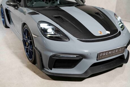 Porsche 718 SPYDER RS PDK. WEISSACH PACKAGE. CERAMIC BRAKES. LIFT. BOSE. 32