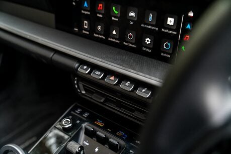 Porsche 911 TARGA 4S PDK. SPORT DESIGN PACKAGE. BOSE. SPORT EXHAUST. PORSCHE INNODRIVE. 19