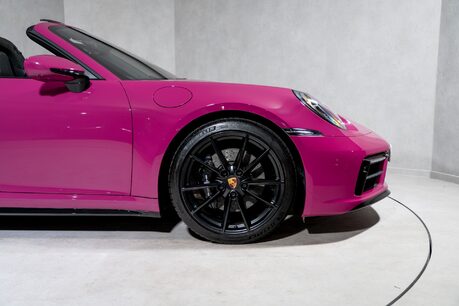 Porsche 911 TARGA 4S PDK. SPORT DESIGN PACKAGE. BOSE. SPORT EXHAUST. PORSCHE INNODRIVE. 13