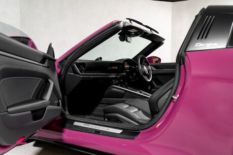 Porsche 911 TARGA 4S PDK. SPORT DESIGN PACKAGE. BOSE. SPORT EXHAUST. PORSCHE INNODRIVE. 15