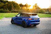 Land Rover Range Rover Sport SVR. URBAN EDITION. DEPLOYABLE SIDE STEPS. PANO ROOF. HUD. PIXEL LEDS. 2