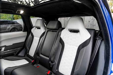 Land Rover Range Rover Sport SVR. URBAN EDITION. DEPLOYABLE SIDE STEPS. PANO ROOF. HUD. PIXEL LEDS. 15