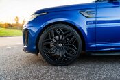 Land Rover Range Rover Sport SVR. URBAN EDITION. DEPLOYABLE SIDE STEPS. PANO ROOF. HUD. PIXEL LEDS. 3