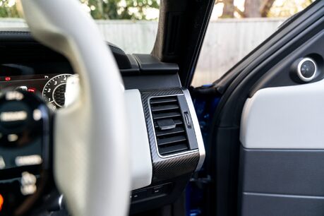 Land Rover Range Rover Sport SVR. URBAN EDITION. DEPLOYABLE SIDE STEPS. PANO ROOF. HUD. PIXEL LEDS. 27