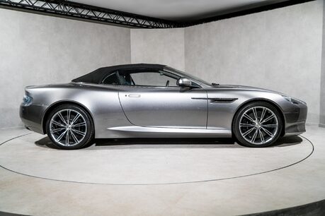 Aston Martin Virage V12 VOLANTE. 1 OF 388. COMPREHENSIVE ASTON HISTORY. CERAMICS. SPORTS SEATS 10