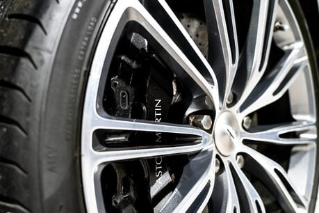 Aston Martin Virage V12 VOLANTE. 1 OF 388. COMPREHENSIVE ASTON HISTORY. CERAMICS. SPORTS SEATS 13