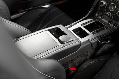 Aston Martin Virage V12 VOLANTE. 1 OF 388. COMPREHENSIVE ASTON HISTORY. CERAMICS. SPORTS SEATS 35