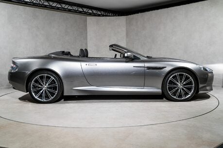 Aston Martin Virage V12 VOLANTE. 1 OF 388. COMPREHENSIVE ASTON HISTORY. CERAMICS. SPORTS SEATS 7