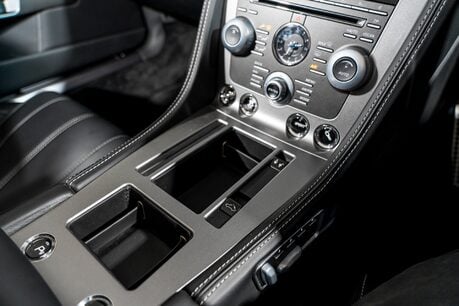 Aston Martin Virage V12 VOLANTE. 1 OF 388. COMPREHENSIVE ASTON HISTORY. CERAMICS. SPORTS SEATS 30