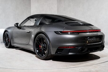 Porsche 911 TARGA 4 GTS PDK. SPORT DESIGN PACKAGE. BOSE. MATTE CARBON INTERIOR. PDLS+ 11