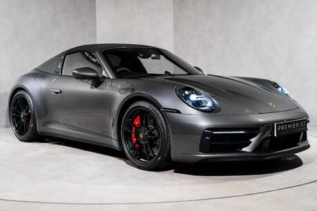 Porsche 911 TARGA 4 GTS PDK. SPORT DESIGN PACKAGE. BOSE. MATTE CARBON INTERIOR. PDLS+ 9