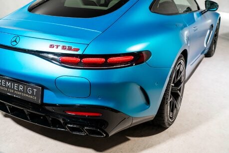 Mercedes-Benz Amg GT 63 S E PERFORMANCE PREMIUM PLUS. NIGHT PACK. H,C & M SEATS. PAN ROOF. LIFT. 64