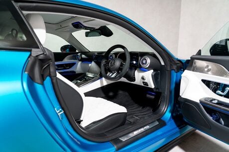 Mercedes-Benz Amg GT 63 S E PERFORMANCE PREMIUM PLUS. NIGHT PACK. H,C & M SEATS. PAN ROOF. LIFT. 13