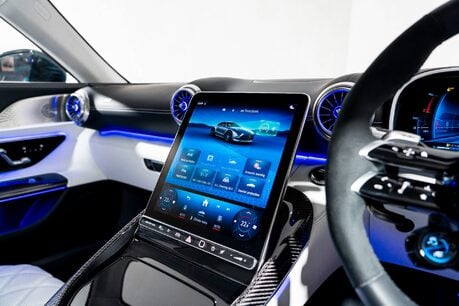 Mercedes-Benz Amg GT 63 S E PERFORMANCE PREMIUM PLUS. NIGHT PACK. H,C & M SEATS. PAN ROOF. LIFT. 34