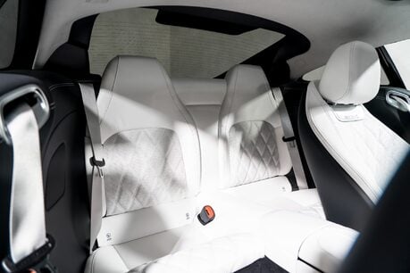 Mercedes-Benz Amg GT 63 S E PERFORMANCE PREMIUM PLUS. NIGHT PACK. H,C & M SEATS. PAN ROOF. LIFT. 23