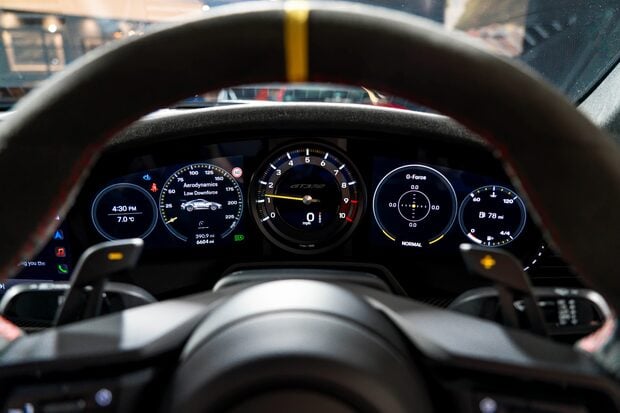 Porsche 911 GT3 RS PDK. WEISSACH PACKAGE. FULL SATIN PPF. PCCBS. LIFT. 5