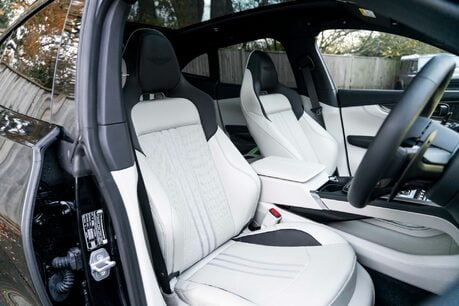 Aston Martin DBX 707 V8. VAT Q. Q PAINTWORK. 40K IN OPTIONS. DUOTONE INTERIOR. H & C SEATS. 11