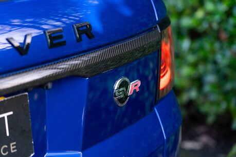 Land Rover Range Rover Sport SVR URBAN EDITION. URBAN EDITION. FIXED SIDE STEPS. PANO ROOF. PIXEL LEDS 8