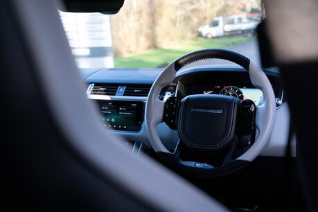 Land Rover Range Rover Sport SVR URBAN EDITION. URBAN EDITION. FIXED SIDE STEPS. PANO ROOF. PIXEL LEDS 10