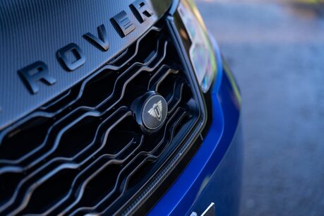 Land Rover Range Rover Sport SVR URBAN EDITION. URBAN EDITION. FIXED SIDE STEPS. PANO ROOF. PIXEL LEDS 7