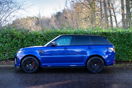 Land Rover Range Rover Sport SVR URBAN EDITION. URBAN EDITION. FIXED SIDE STEPS. PANO ROOF. PIXEL LEDS 4