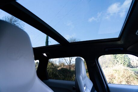 Land Rover Range Rover Sport SVR URBAN EDITION. URBAN EDITION. FIXED SIDE STEPS. PANO ROOF. PIXEL LEDS 16