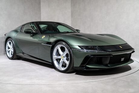 Ferrari 12 Cilindri SPIDER. DELIVERY MILEAGE. NERO DS EXTERIOR PACK. CARBON WHEEL & LEDs. LIFT 9