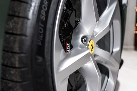 Ferrari 12 Cilindri SPIDER. DELIVERY MILEAGE. NERO DS EXTERIOR PACK. CARBON WHEEL & LEDs. LIFT 39