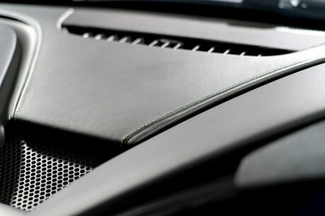 Ferrari 12 Cilindri SPIDER. DELIVERY MILEAGE. NERO DS EXTERIOR PACK. CARBON WHEEL & LEDs. LIFT 49