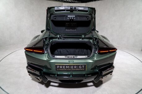 Ferrari 12 Cilindri SPIDER. DELIVERY MILEAGE. NERO DS EXTERIOR PACK. CARBON WHEEL & LEDs. LIFT 44