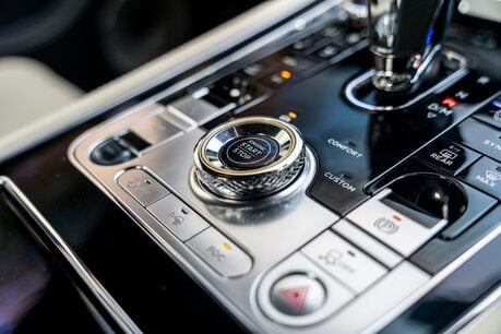 Bentley Continental GT V8. MULLINER SPEC. TOURING SPEC. CENTENARY SPEC. H,C & M SEATS. B&O. 17