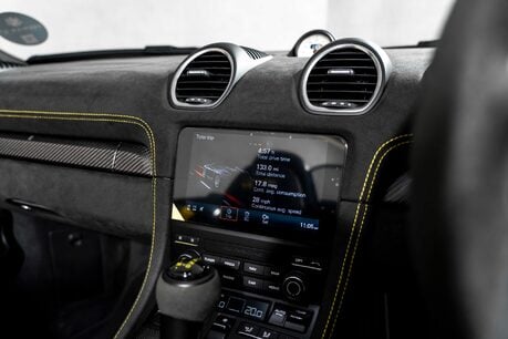 Porsche 718 SPYDER RS PDK. WEISSACH PACKAGE. CERAMIC BRAKES. LIFT. BOSE. 30