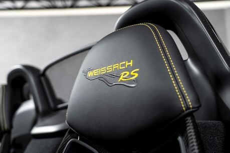 Porsche 718 SPYDER RS PDK. WEISSACH PACKAGE. CERAMIC BRAKES. LIFT. BOSE. 21