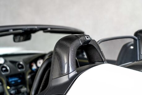 Porsche 718 SPYDER RS PDK. WEISSACH PACKAGE. CERAMIC BRAKES. LIFT. BOSE. 47