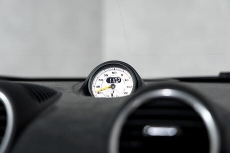 Porsche 718 SPYDER RS PDK. WEISSACH PACKAGE. CERAMIC BRAKES. LIFT. BOSE. 40